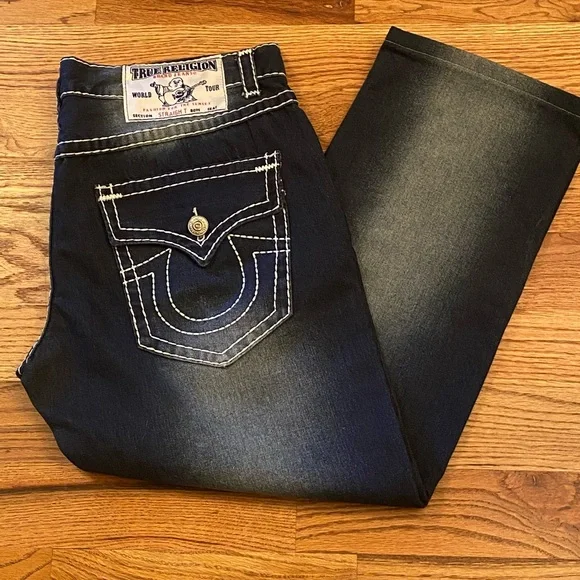 Men’s True Religion - Picture 2 of 7